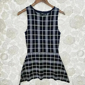 Theory Sleeveless Plaid Flare hem Women's Tank Top Size P  2632